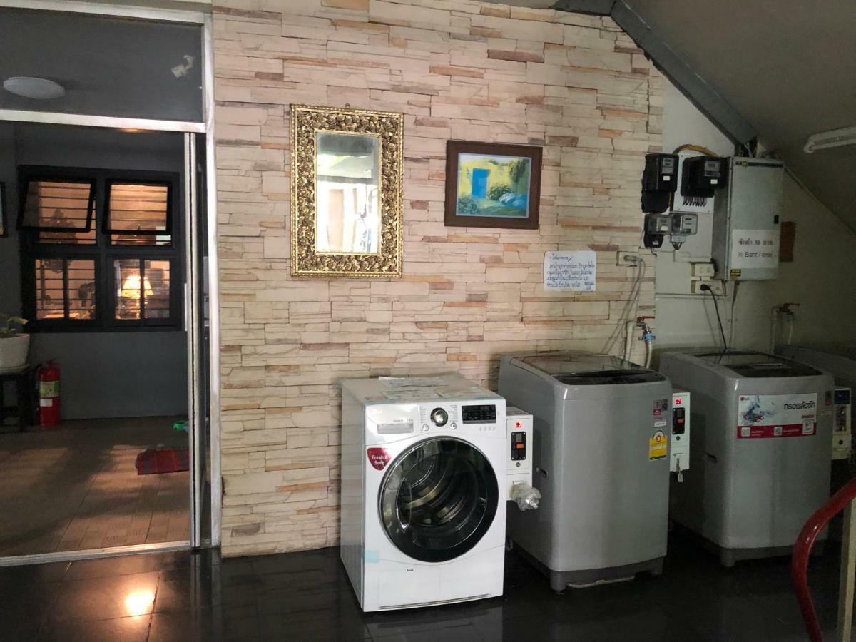 Rajparop Place 방콕 외부 사진